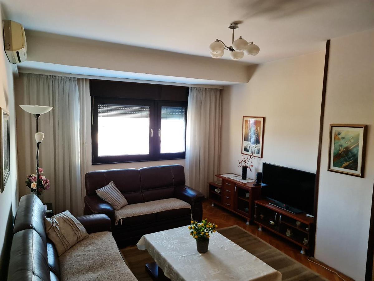 Family Apartment Ivanovic Skopje Ngoại thất bức ảnh